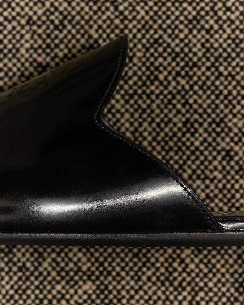 Prada Zapatillas De Piel Cepillada