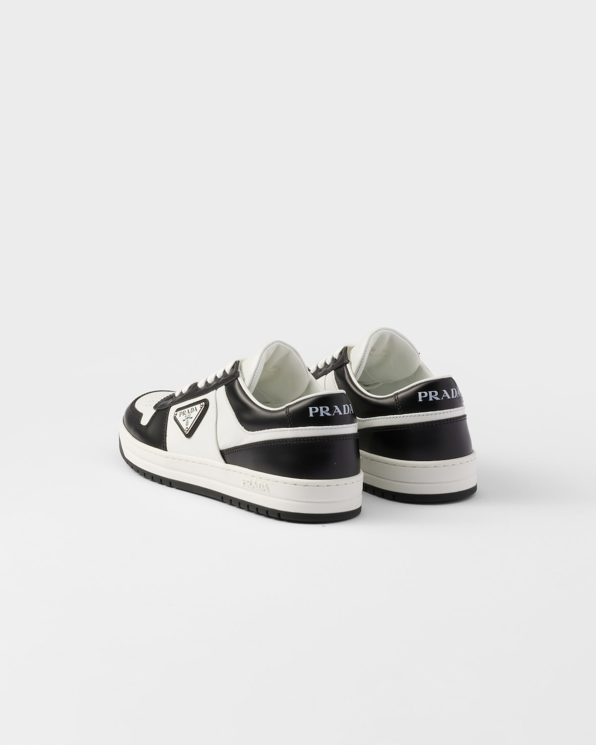 Prada Zapatillas Downtown De Piel Perforada