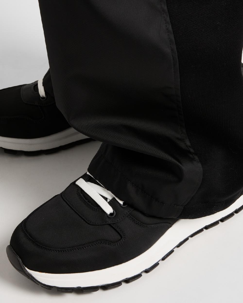 Prada Zapatillas Prax 01 De Re-Nylon