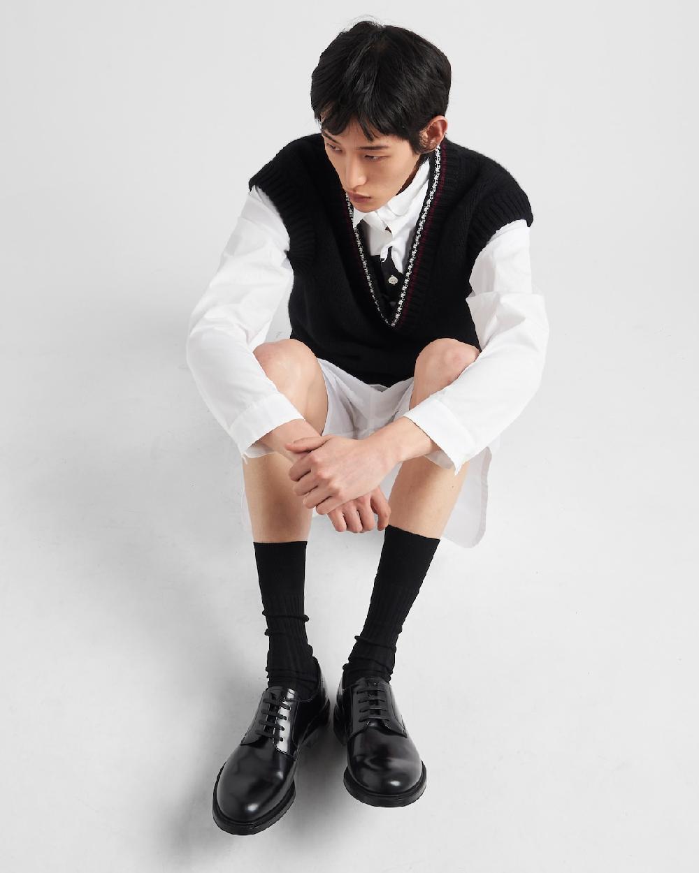 Prada Zapatos De Piel Cepillada Con Cordones