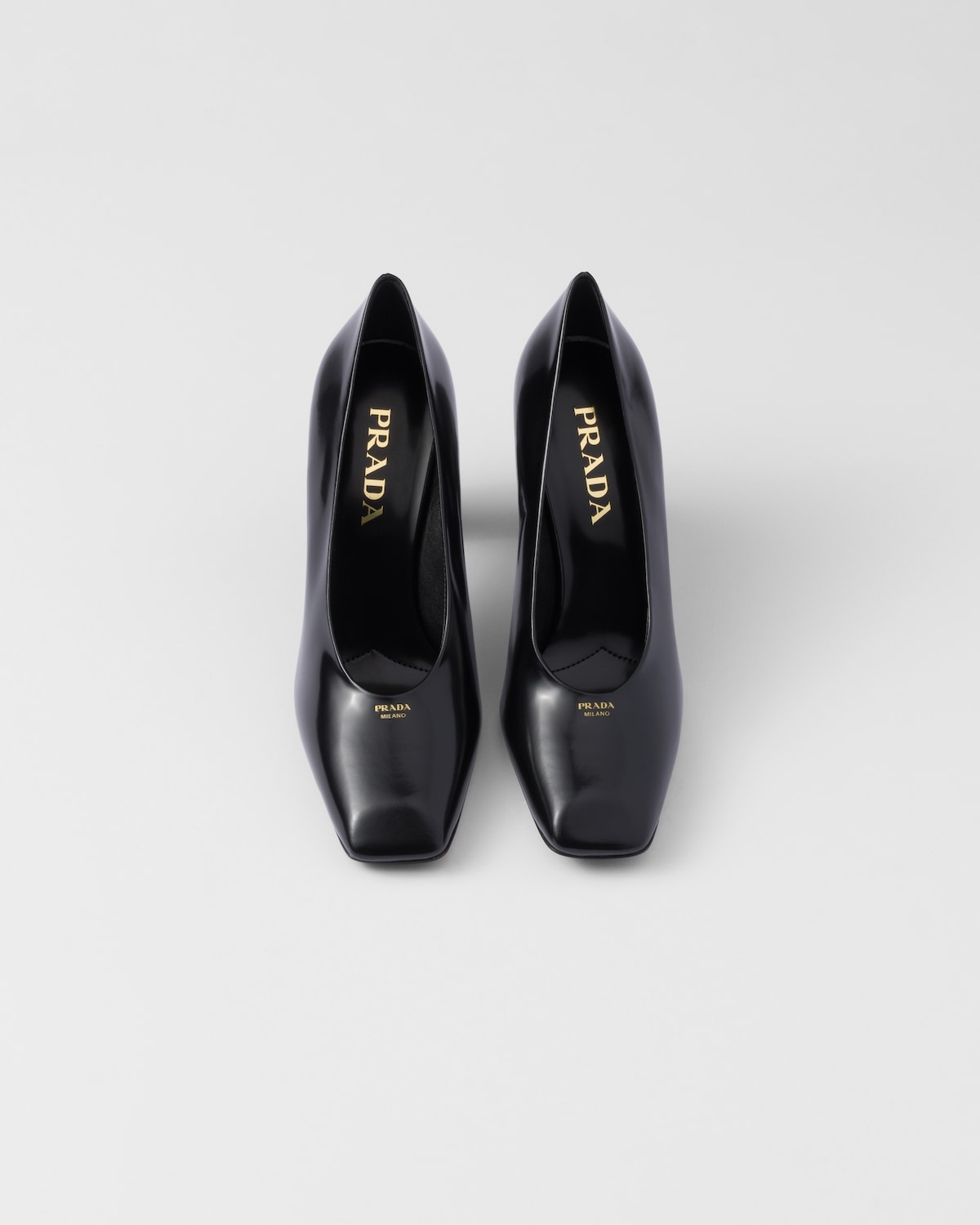 Prada Zapatos De Salón De Piel Cepillada