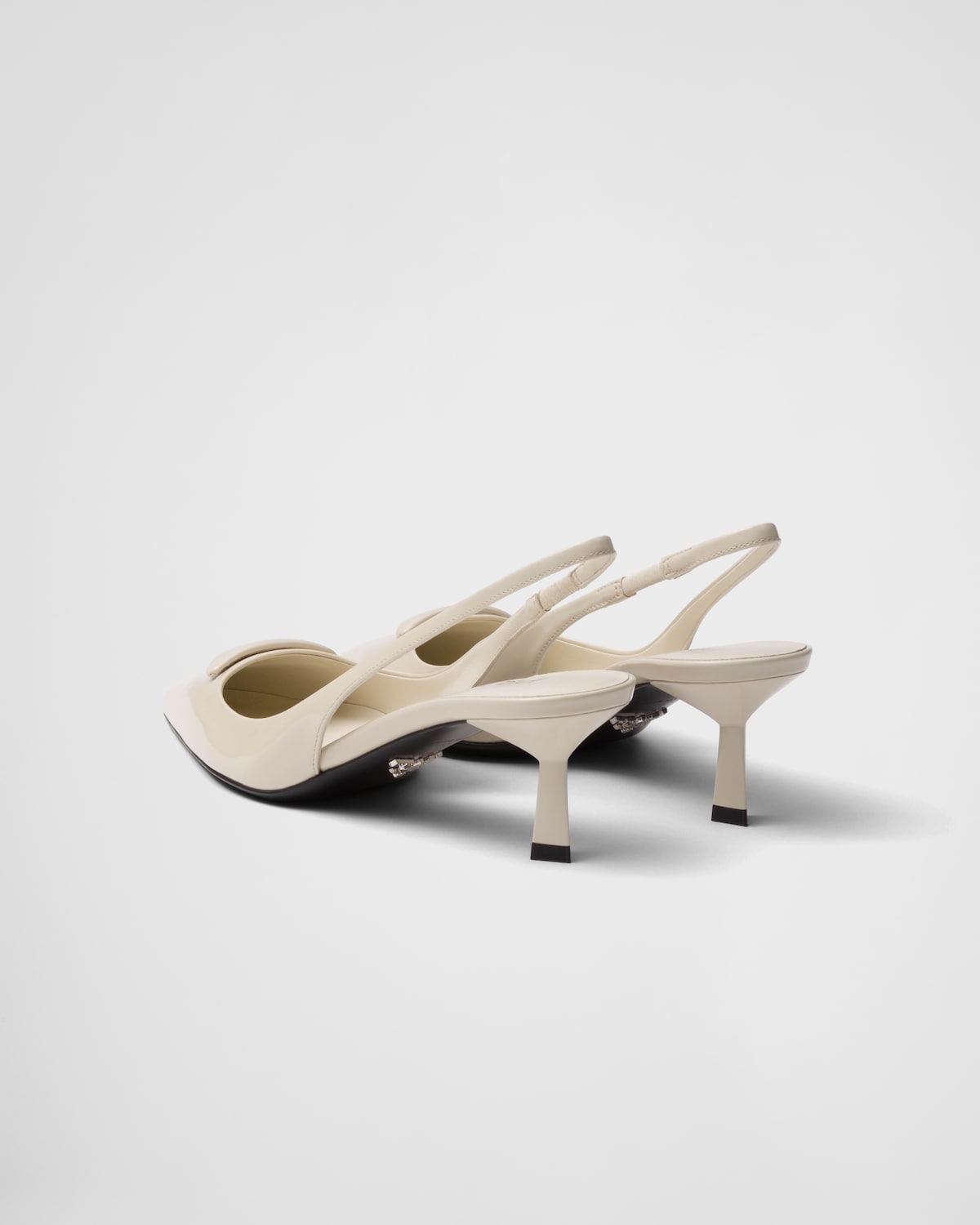 Prada Zapatos De Salón Destalonados De Charol