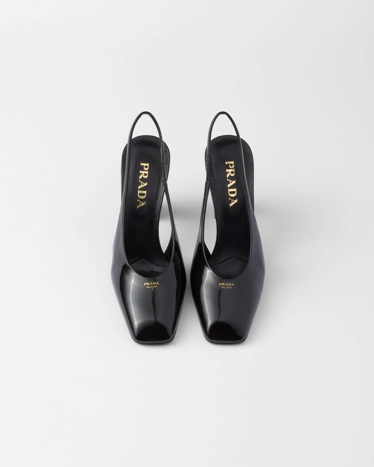 Prada Zapatos De Salón Destalonados De Charol