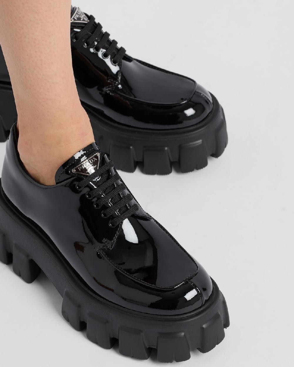 Prada Zapatos Monolith En Charol Con Cordones