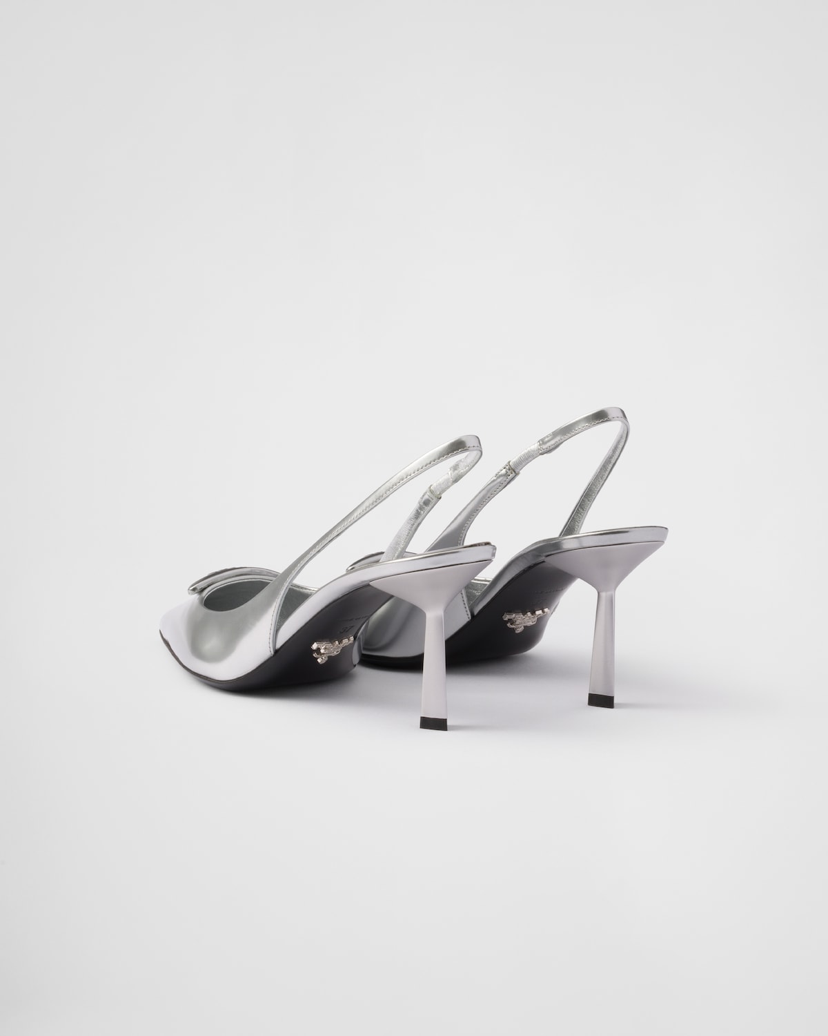 Prada Zapatos De Salón Destalonados De Piel Metalizada