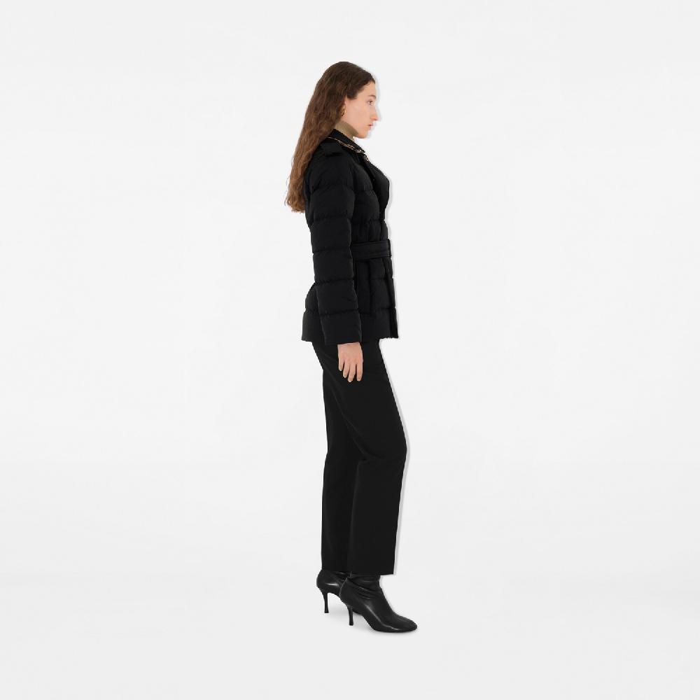 Burberry Abrigo De Plumas Corto En NailonPrecio 1.290 00 €