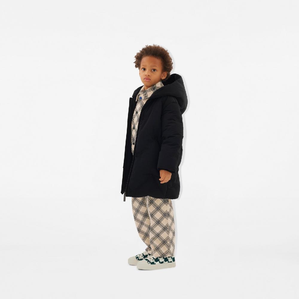 Burberry Abrigo De Plumas En Nailon Con EKDPrecio 860 00 € 3-14 Años