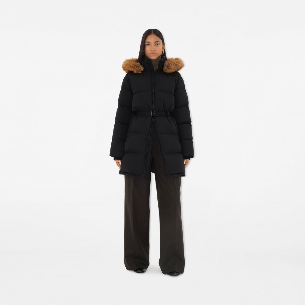 Burberry Abrigo De Plumas En NailonPrecio 1.750 00 €