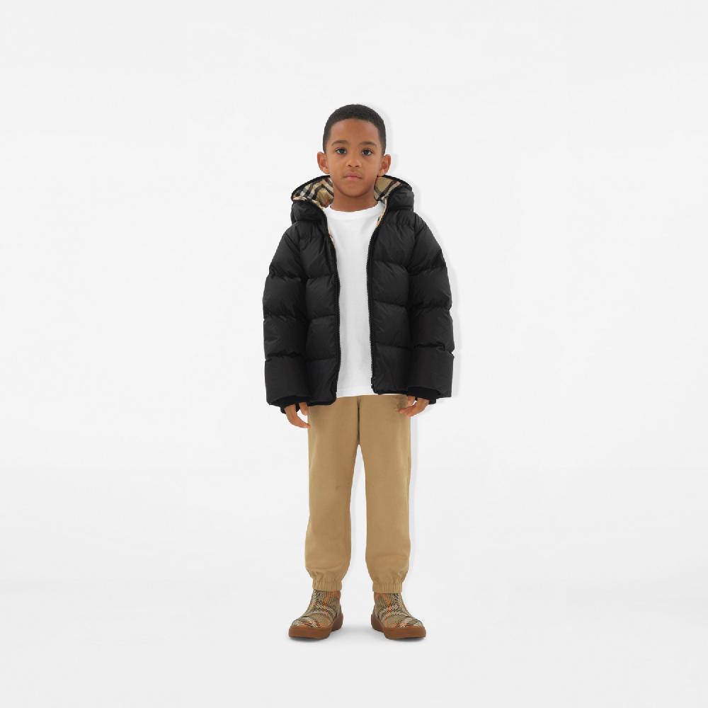 Burberry Abrigo De Plumas En NailonPrecio 580 00 € 3-14 Años