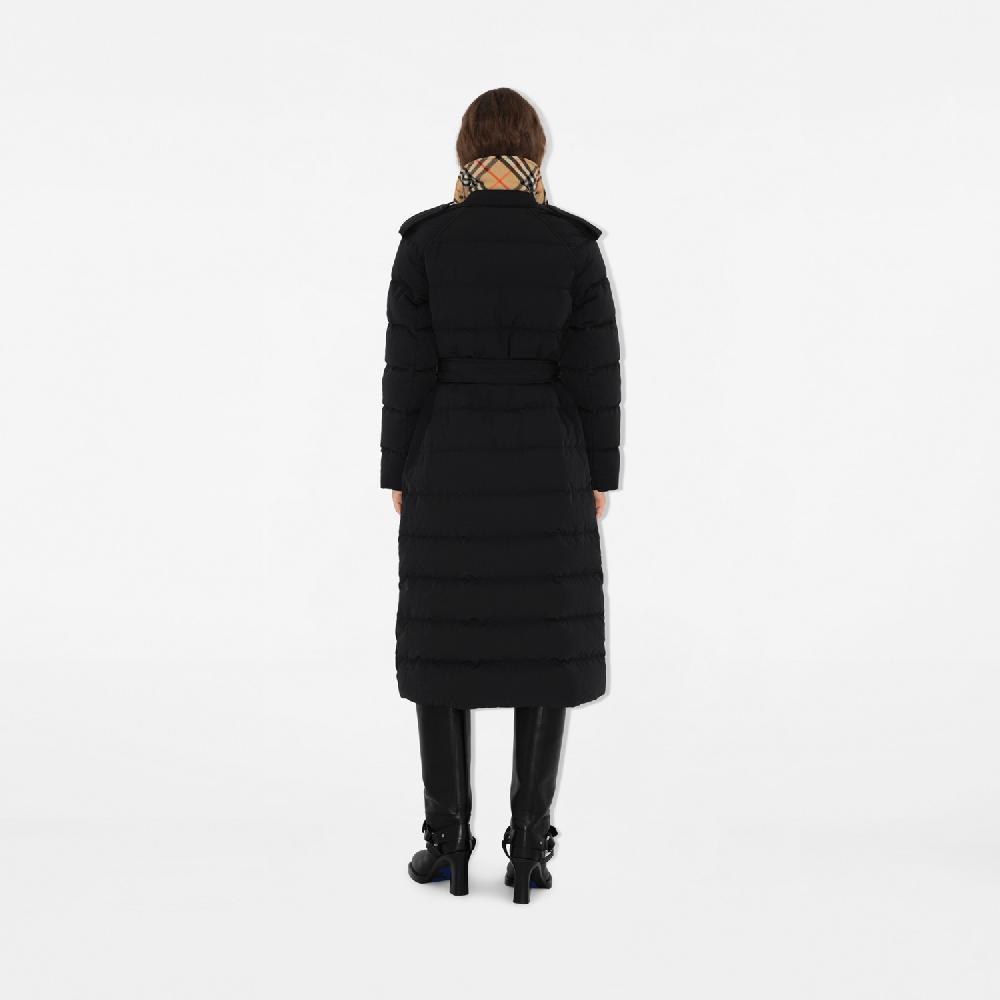 Burberry Abrigo De Plumas Largo En NailonPrecio 1.490 00 €