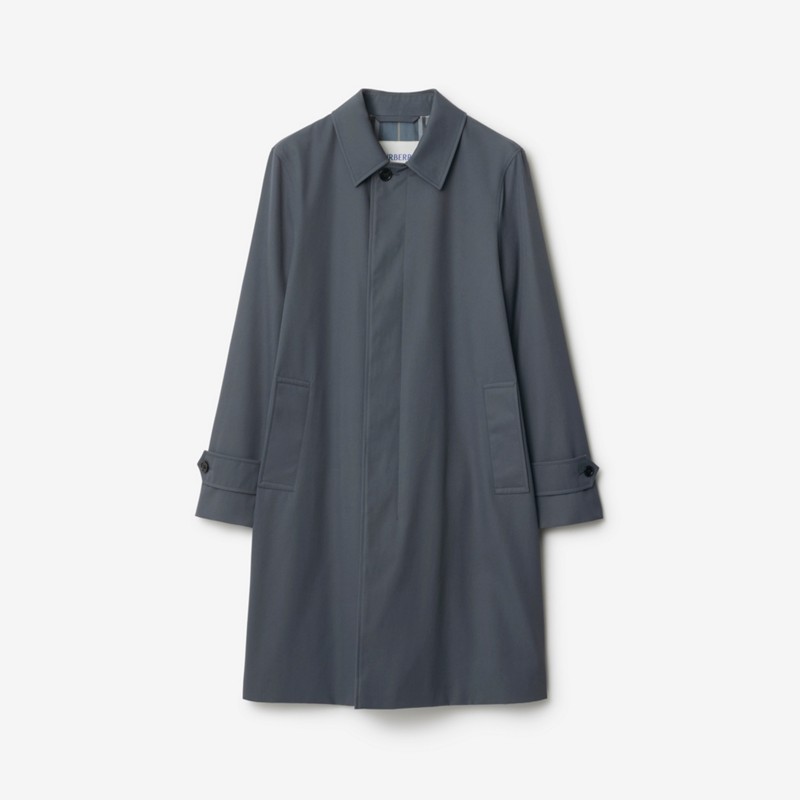 Burberry Abrigo tres cuartos largo en gabardinaPrecio 1.890 00 € Novedades