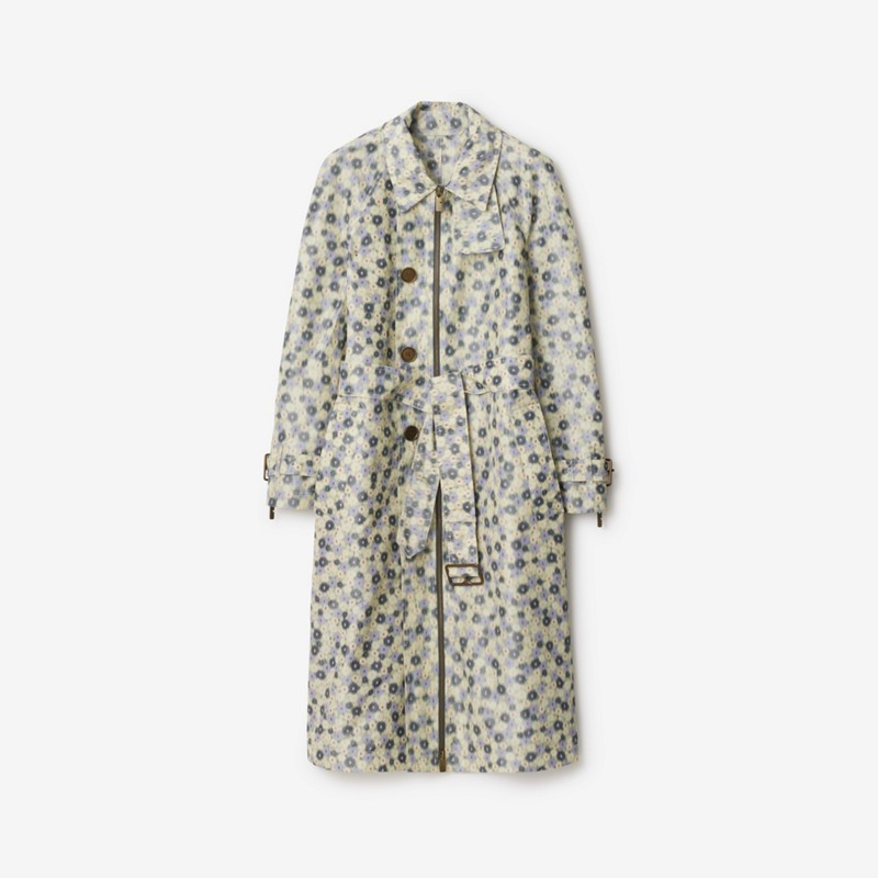 Burberry Abrigo tres cuartos largo y ligero con estampado de margaritasPrecio 2.790 00 € Novedades