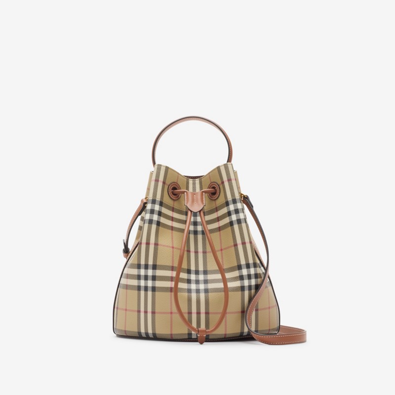Burberry Bolso bombonera TB pequeñoPrecio 1.690 00 €