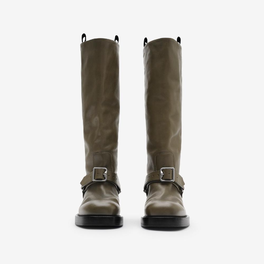 Burberry Botas Altas Saddle En PielPrecio 1.750 00 € Pasarela