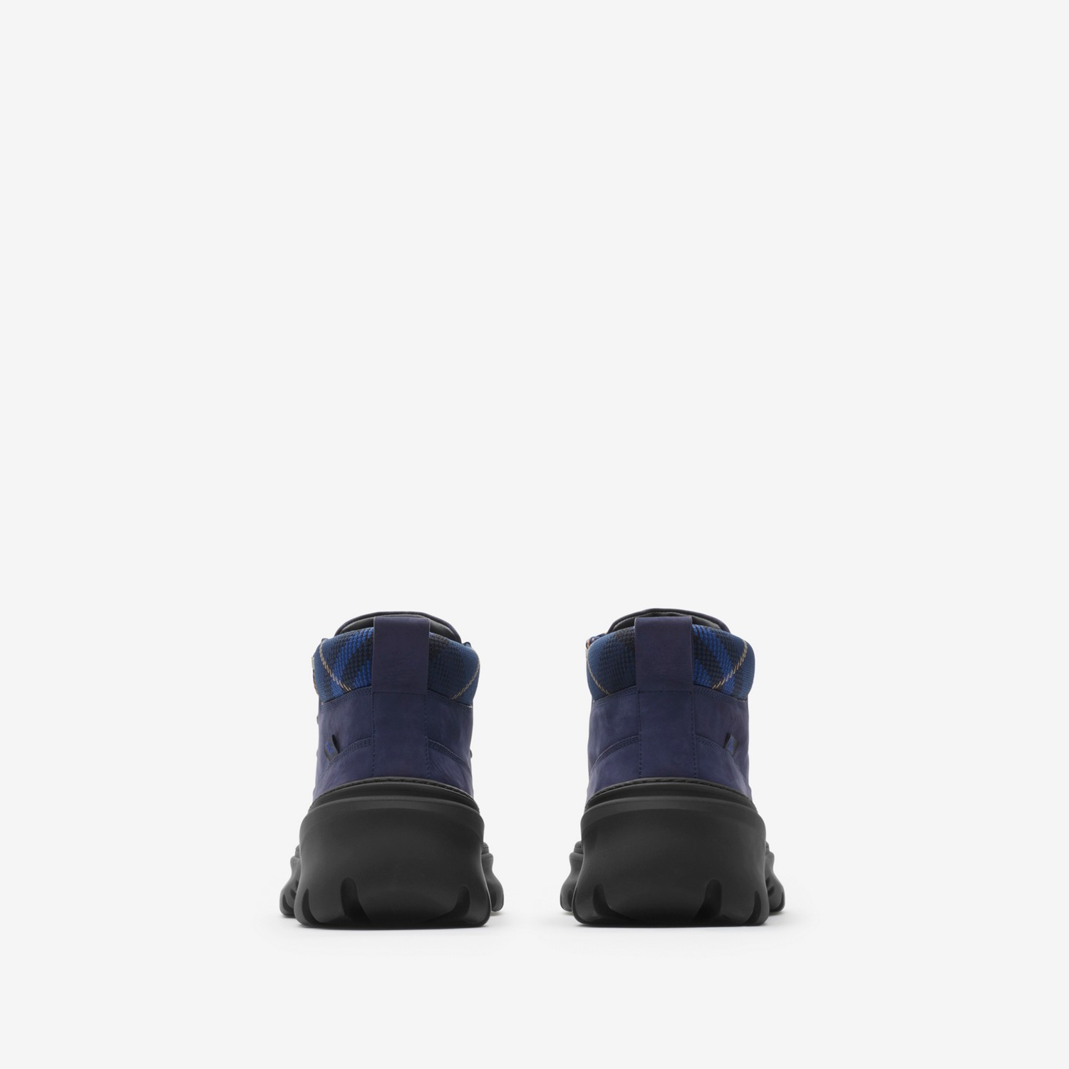 Burberry Botas Estilo Montaña Scoot En Piel NobukPrecio 920 00 €