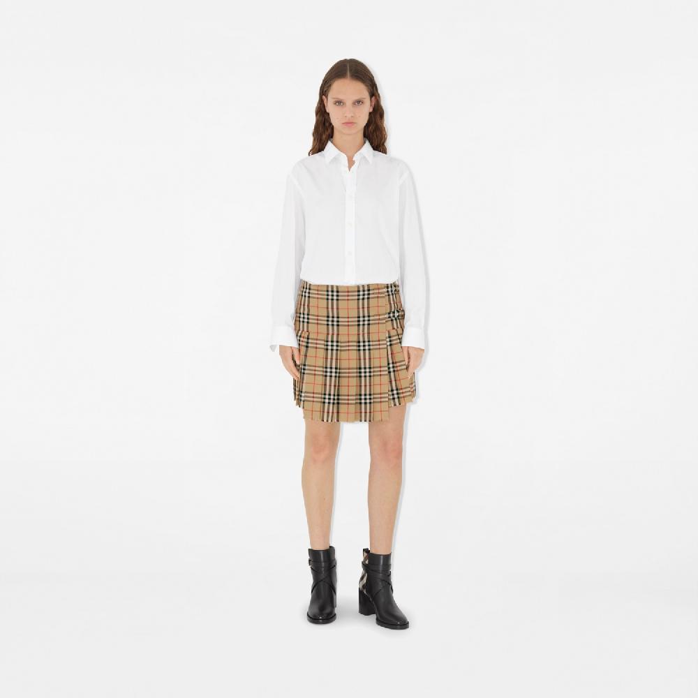 Burberry Botines En Piel Con Tacón Y Paneles CheckPrecio 820 00 € Disponibilidad Limitada