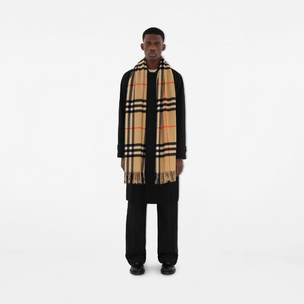 Burberry Bufanda Ancha En Cachemir CheckPrecio 620 00 € Probador Virtual