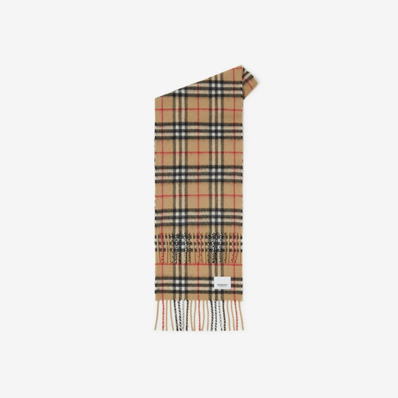 Burberry Bufanda en cachemir CheckPrecio 290 00 € Personalizable con iniciales