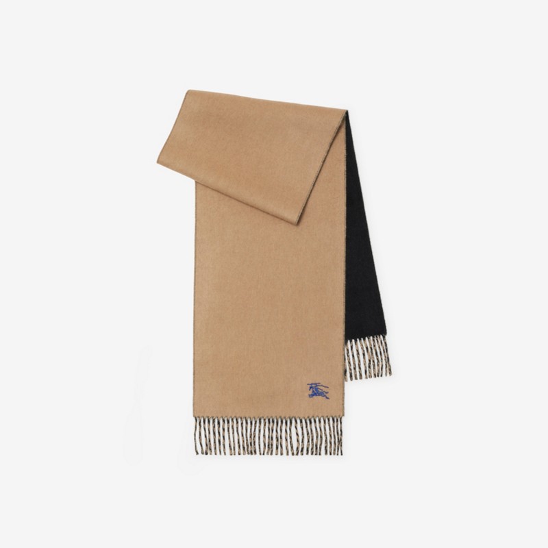 Burberry Bufanda reversible en cachemirPrecio 520 00 € Personalizable con iniciales