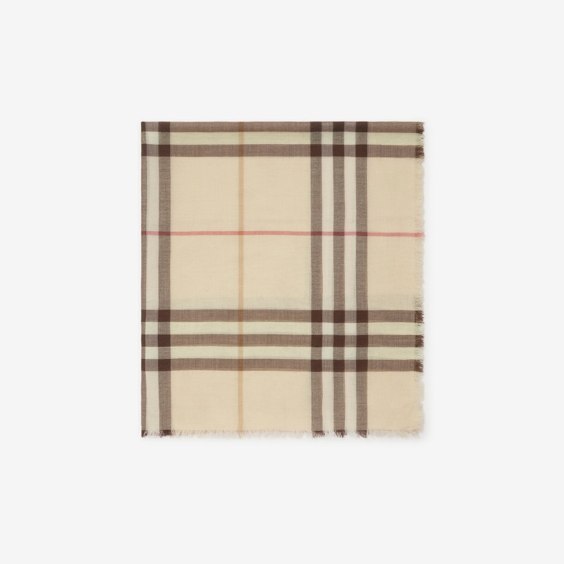 Burberry Bufanda en lana CheckPrecio 420 00 €