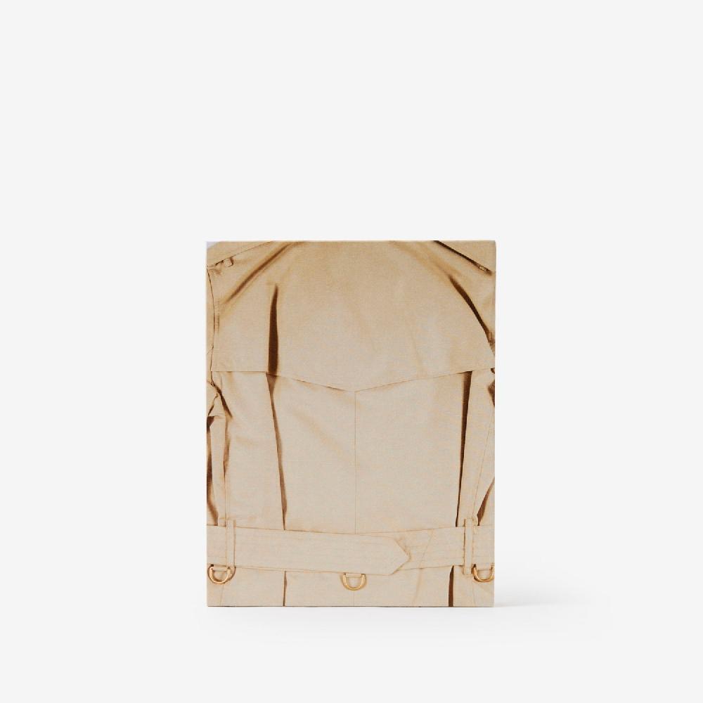 Burberry El Libro De BurberryPrecio 195 00 €