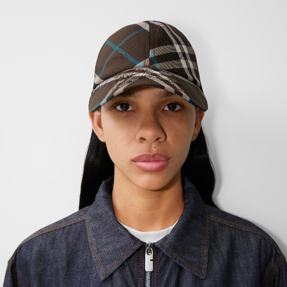 Burberry Gorra Check Con EKDPrecio 320 00 €