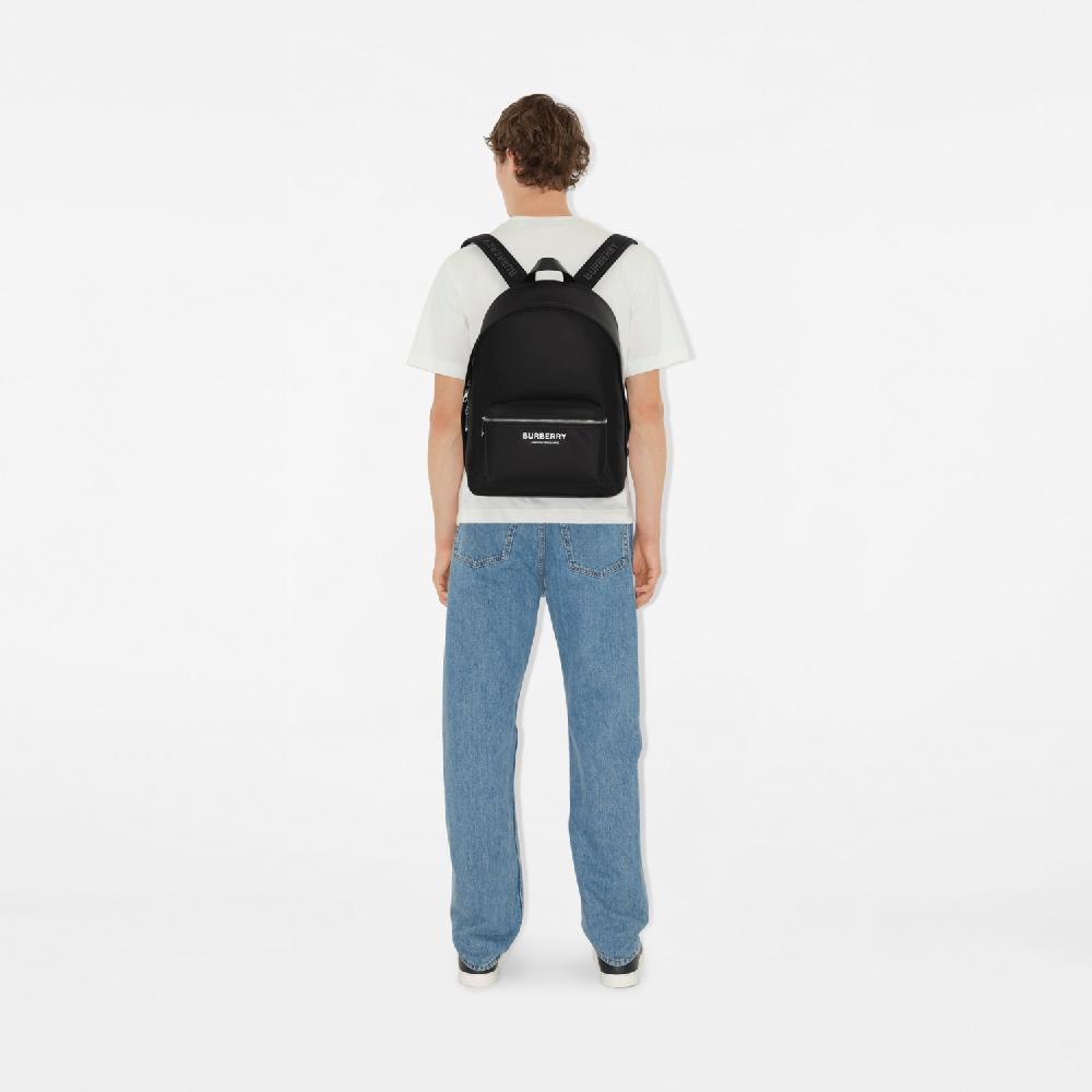 Burberry Mochila En NailonPrecio 950 00 €