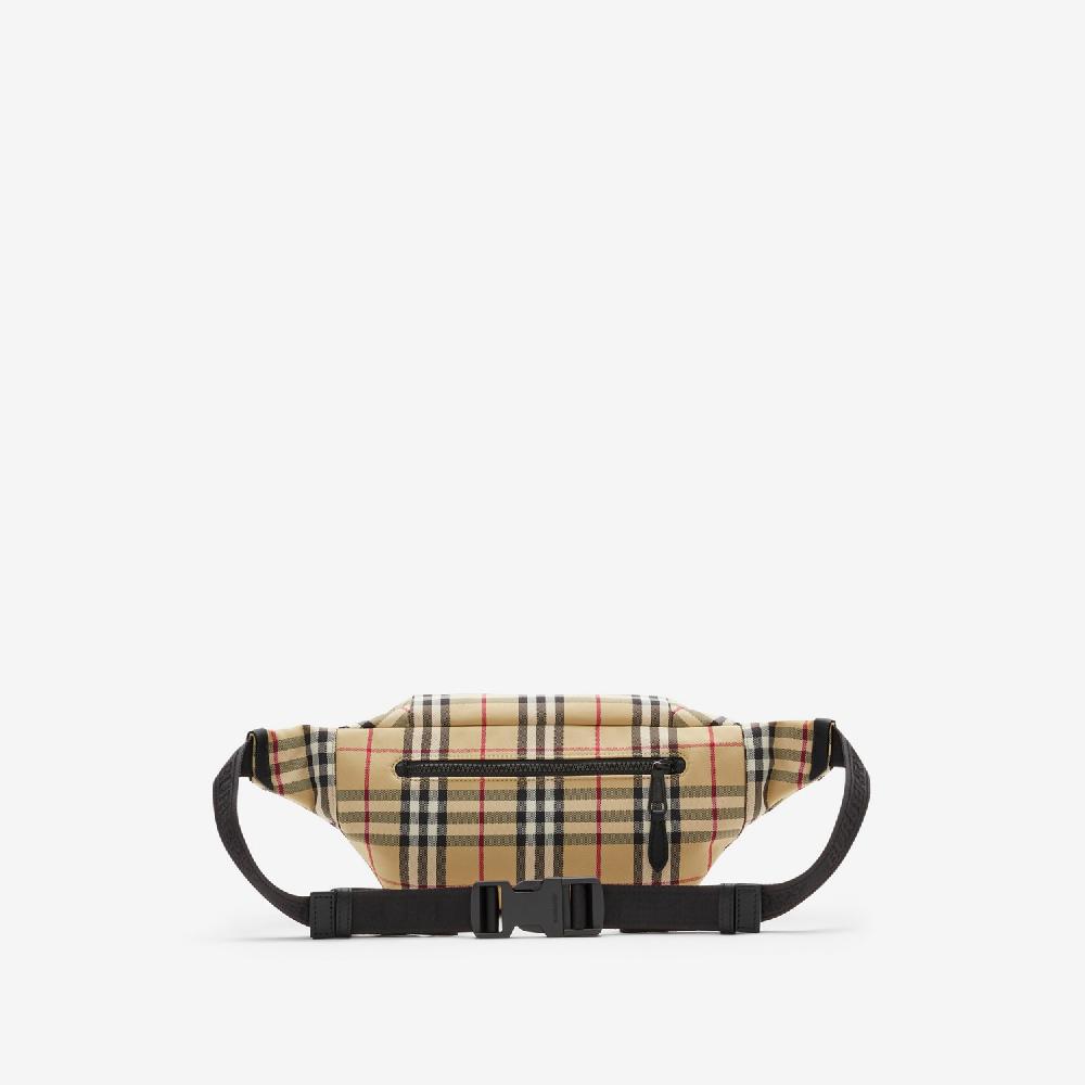Burberry Riñonera SonnyPrecio 770 00 €