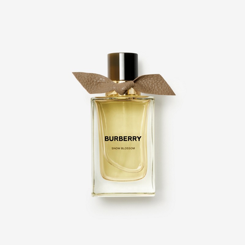 Burberry Burberry Signatures Extreme Botanicals Snow Blossom Eau de Parfum 100 mlPrecio 276 00 € Personalizable con iniciales