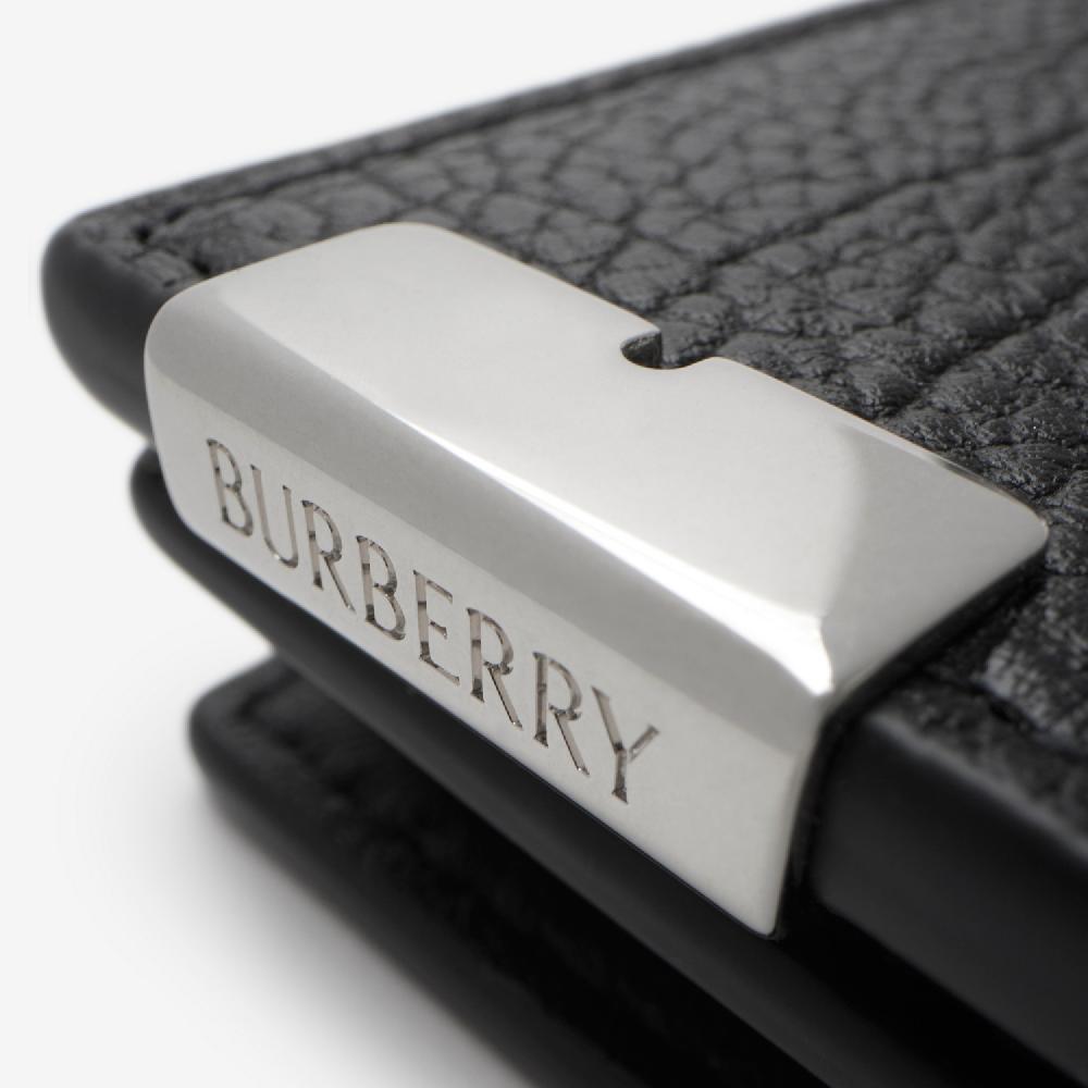 Burberry Tarjetero Plegable B CutPrecio 320 00 €