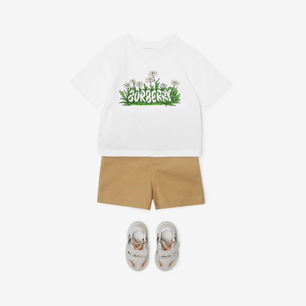 Burberry Camiseta En Algodón Con Logotipo Y MargaritasPrecio 150 00 € 6-24 Meses