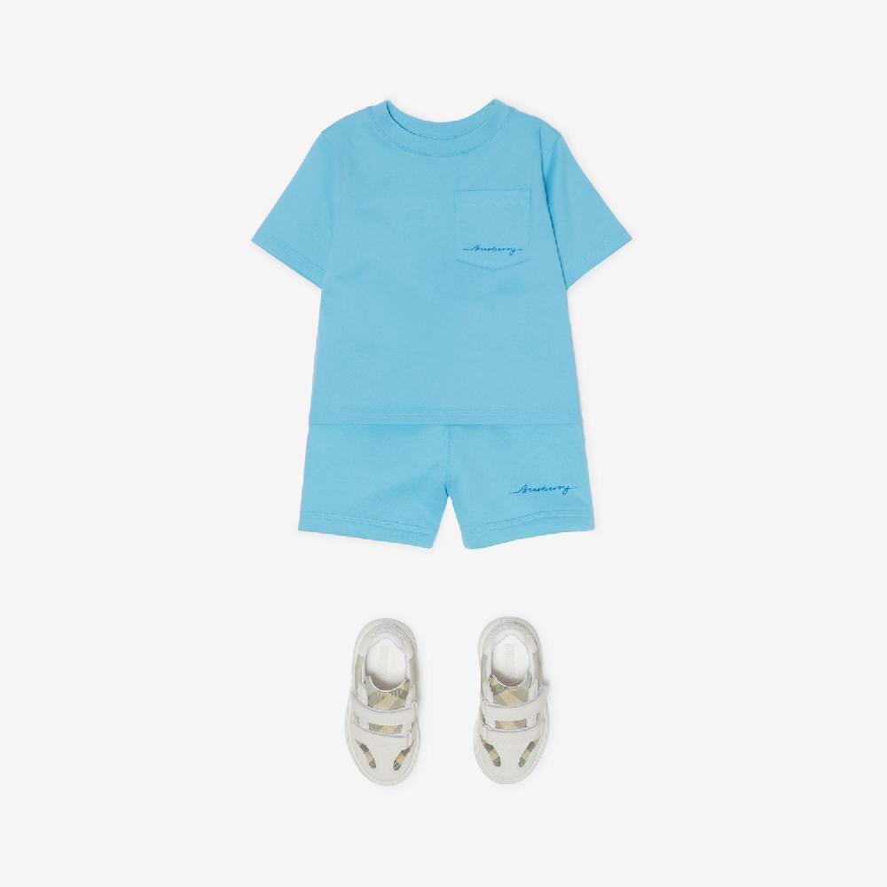 Burberry Camiseta En AlgodónPrecio 140 00 € 6-24 Meses