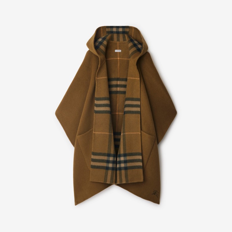 Burberry Capa reversible en cachemir CheckPrecio 2.790 00 €
