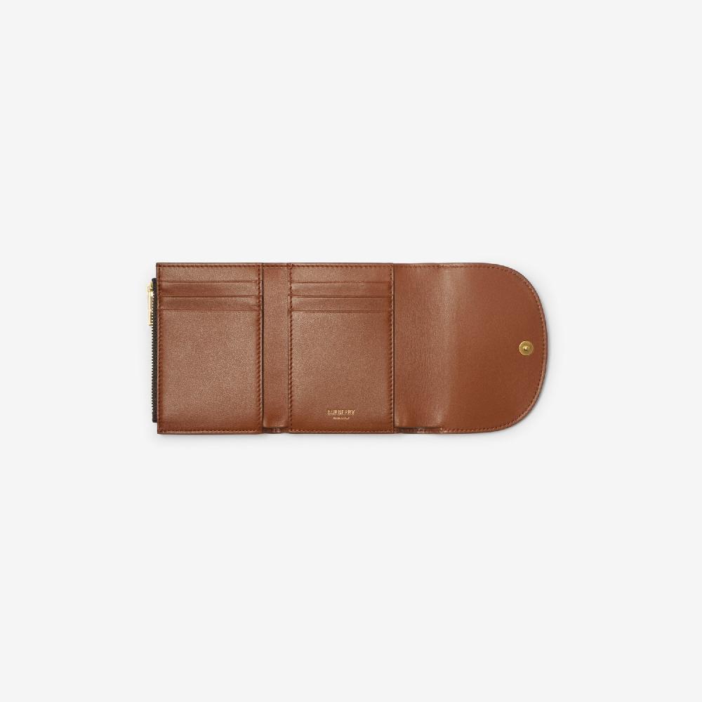 Burberry Cartera Rocking HorsePrecio 550 00 € Novedades