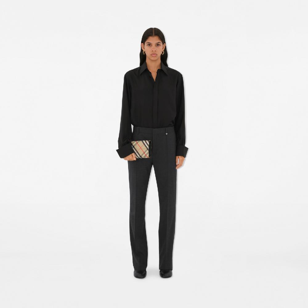 Burberry Cartera Snip Con Asa De CadenaPrecio 890 00 €