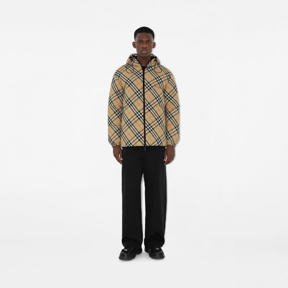 Burberry Chaqueta De Plumas Reversible En Nailon CheckPrecio 1.790 00 €
