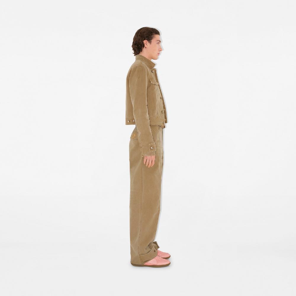 Burberry Chaqueta En Algodón Con B CrestPrecio 1.990 00 € Pasarela