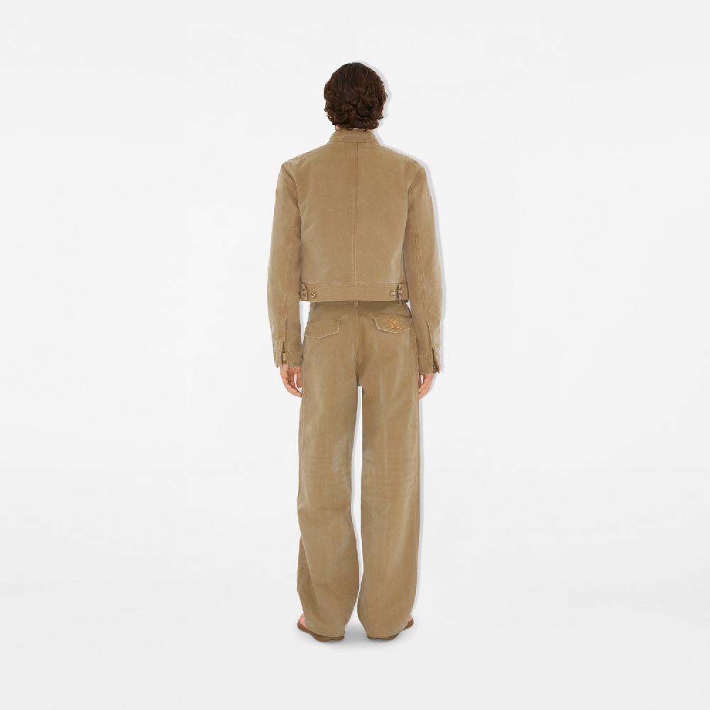 Burberry Chaqueta En Algodón Con B CrestPrecio 1.990 00 € Pasarela