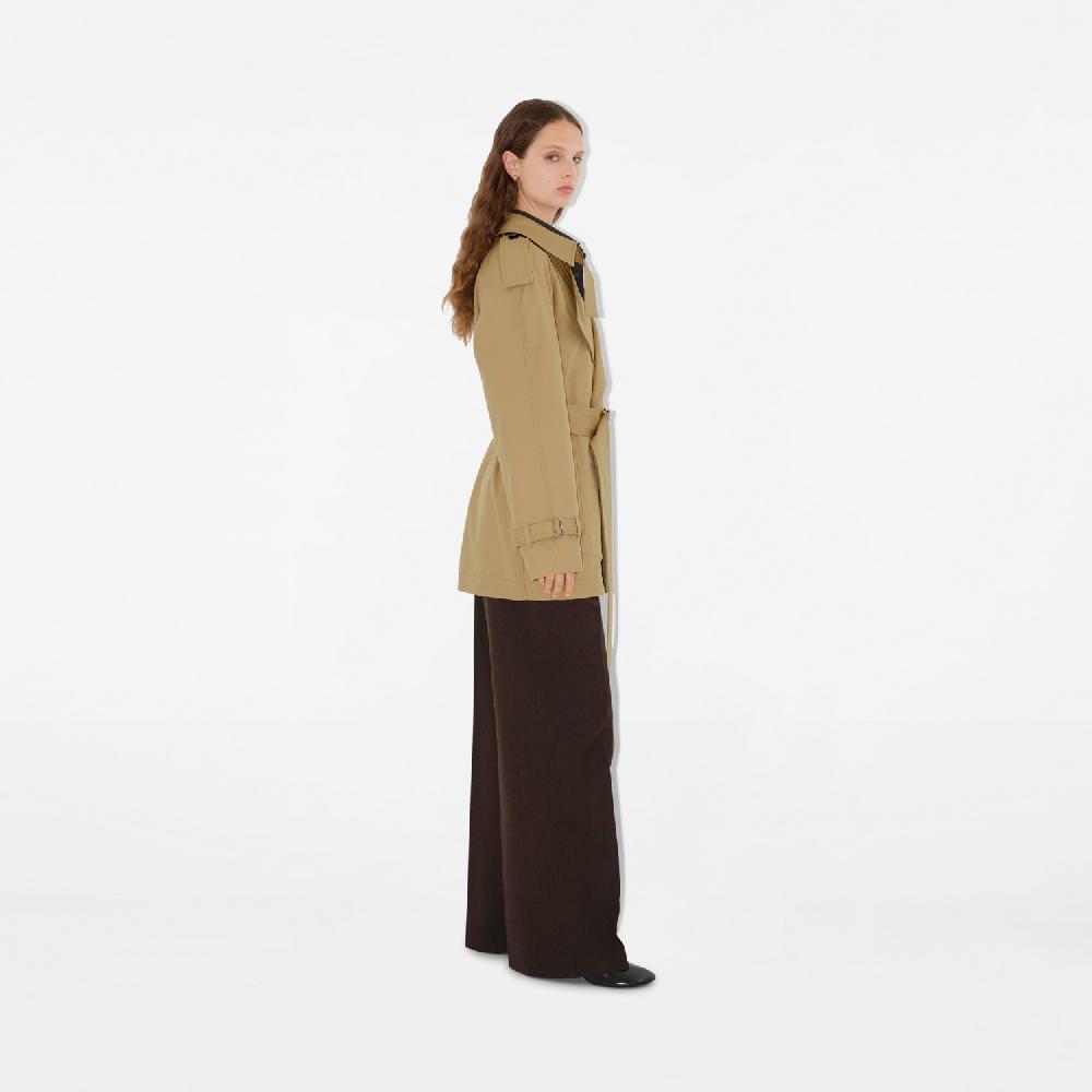 Burberry Chaqueta Estilo Trench Coat En Algodón De GabardinaPrecio 1.790 00 €