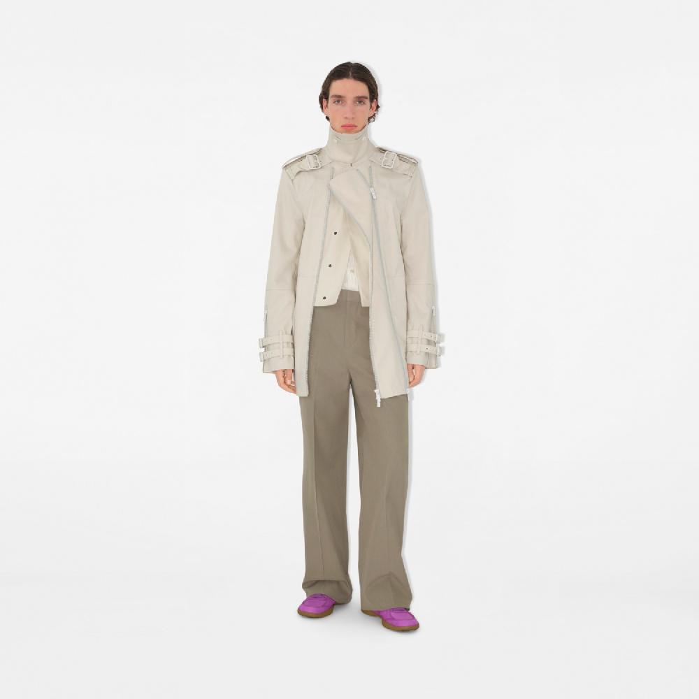 Burberry Chaqueta Estilo Trench Coat En Algodón EncoladoPrecio 2.590 00 € Pasarela