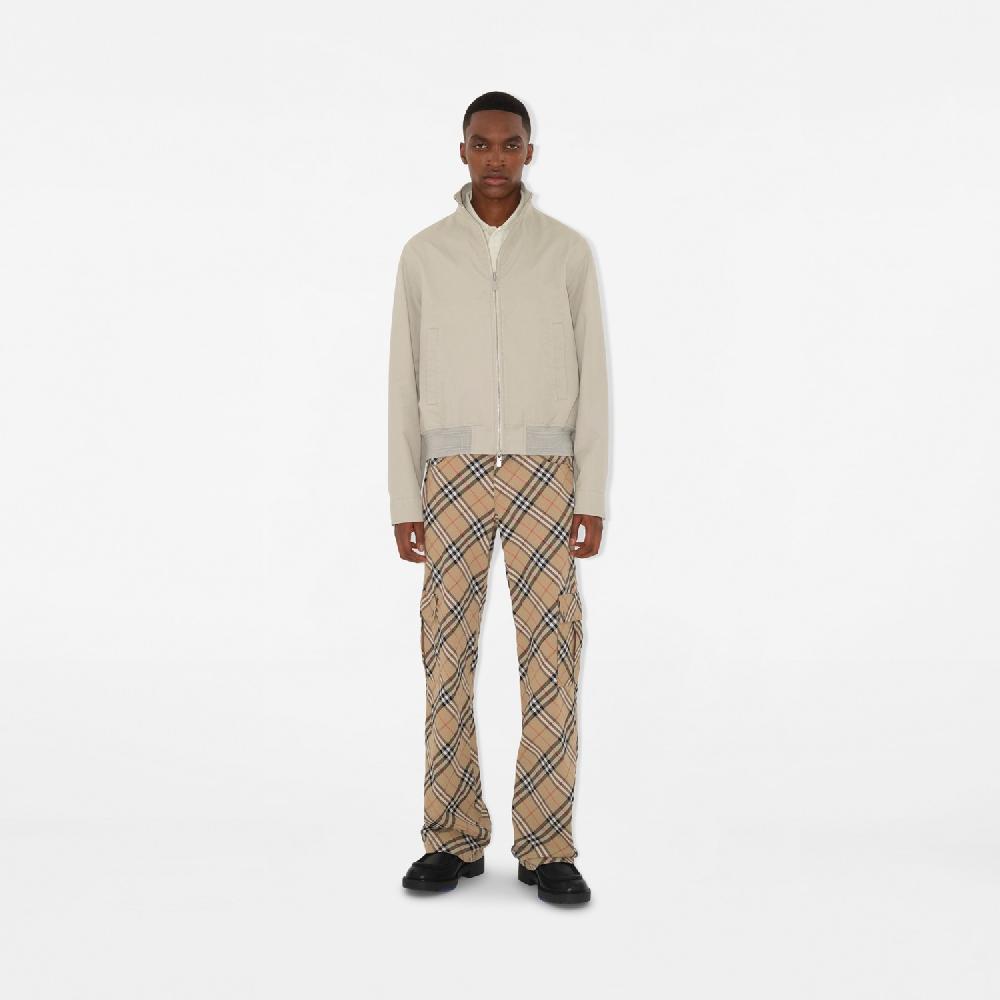 Burberry Chaqueta Harrington En AlgodónPrecio 1.990 00 € Novedades