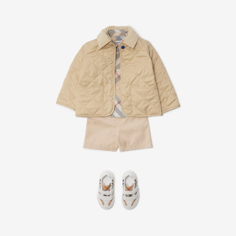 Burberry Chaqueta Rústica AcolchadaPrecio 450 00 € 6-24 Meses