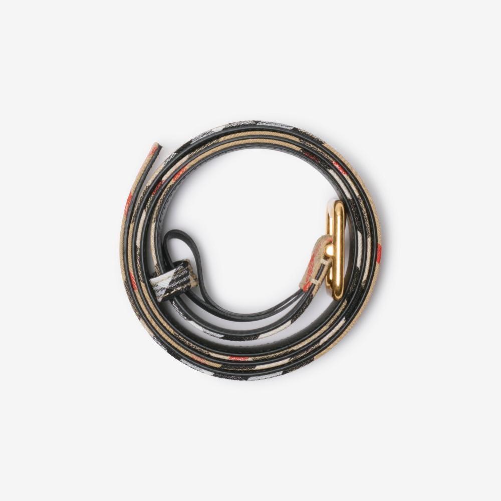 Burberry Cinturón Check Con Hebilla En Forma De BPrecio 350 00 € Personalizable Con Iniciales