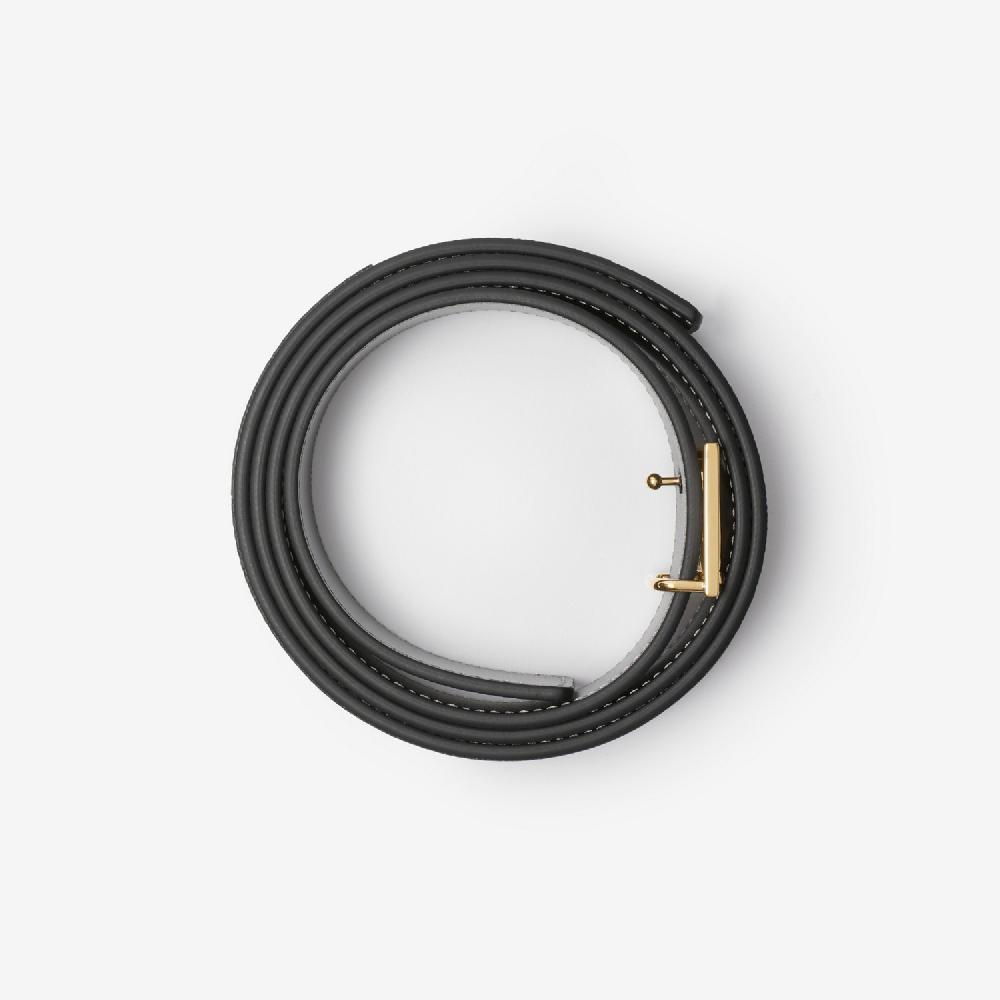 Burberry Cinturón TB Reversible CheckPrecio 390 00 € Disponibilidad Limitada