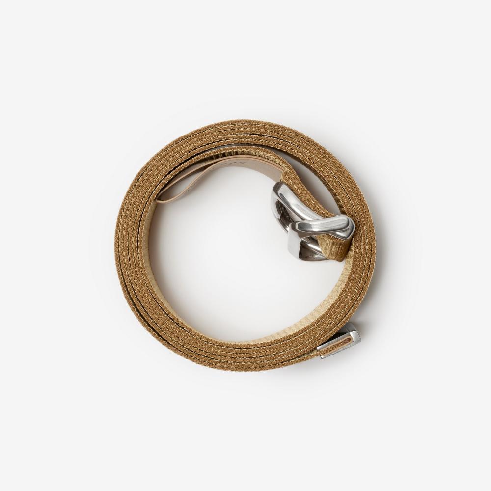 Burberry Cinturón Trenzado CheckPrecio 320 00 € Pasarela