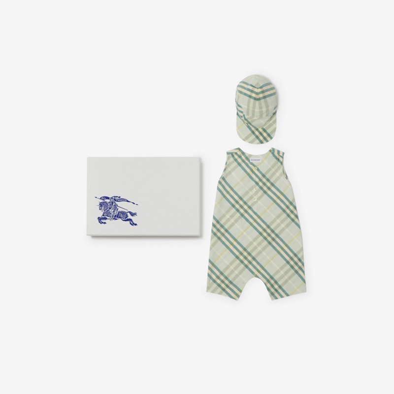 Burberry Conjunto de regalo para bebé de dos piezas en algodón CheckPrecio 320 00 € 1-18 meses