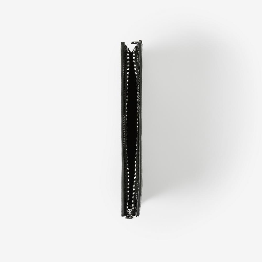 Burberry Estuche Check Con CremalleraPrecio 750 00 €