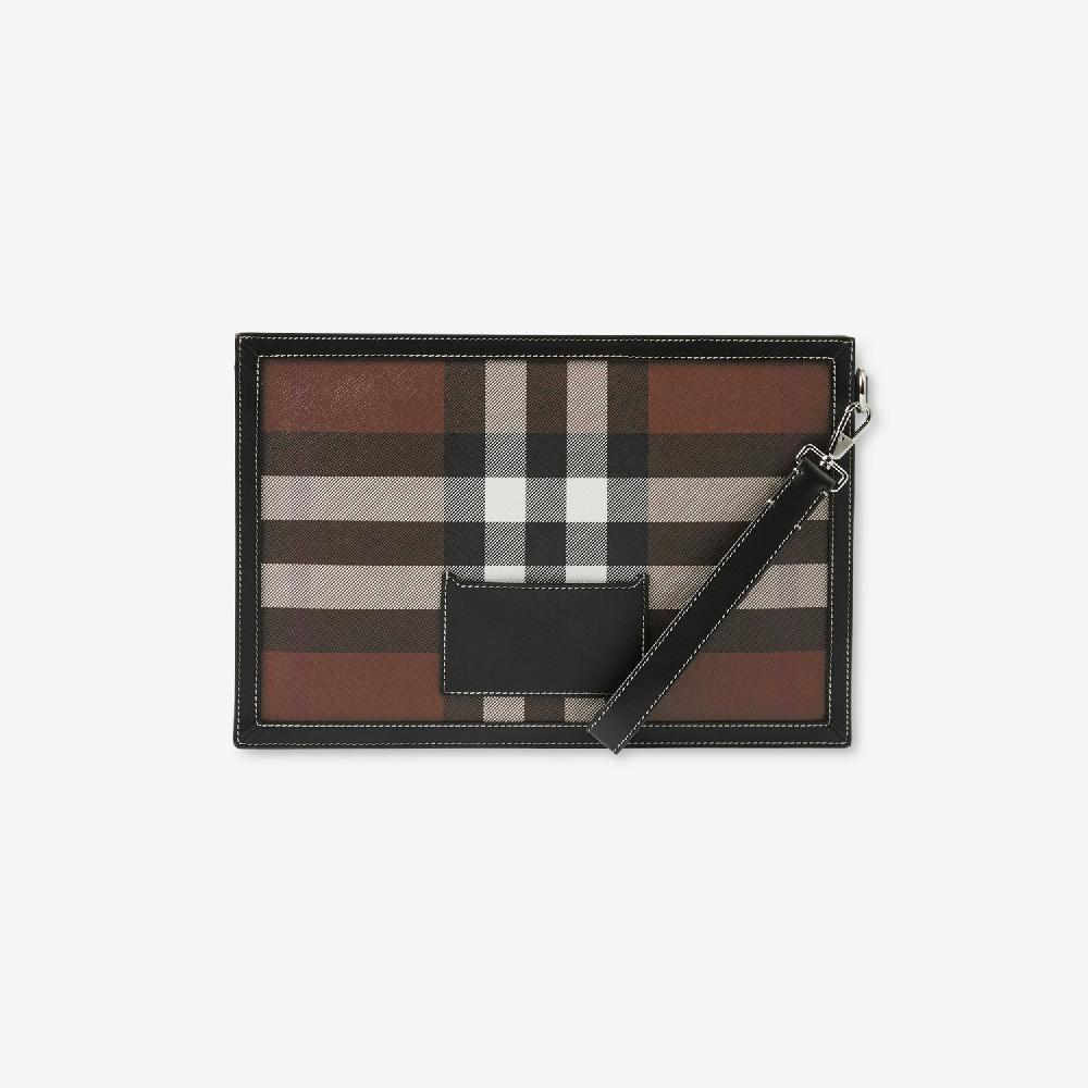 Burberry Estuche Check Con CremalleraPrecio 750 00 €