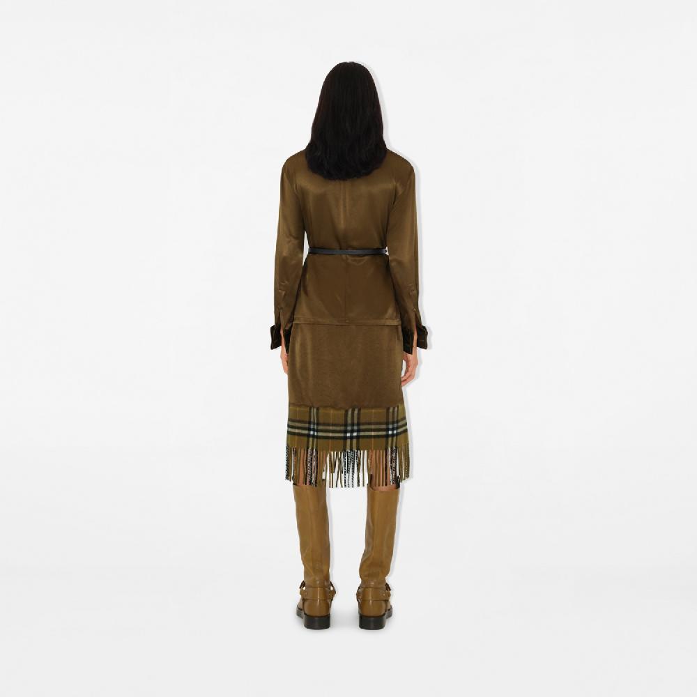 Burberry Falda En Raso Con Bajo Check Estilo BufandaPrecio 1.850 00 € Pasarela