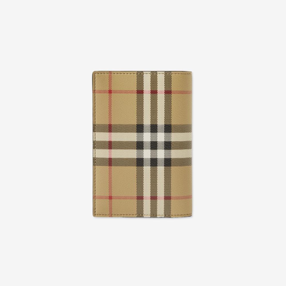 Burberry Funda Para Pasaporte CheckPrecio 290 00 €